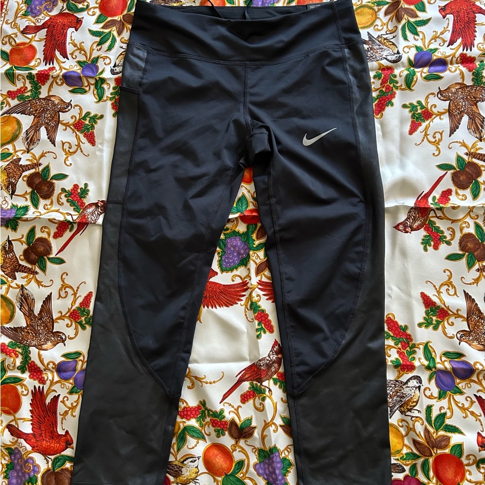 Nike Black Performance Leggings
